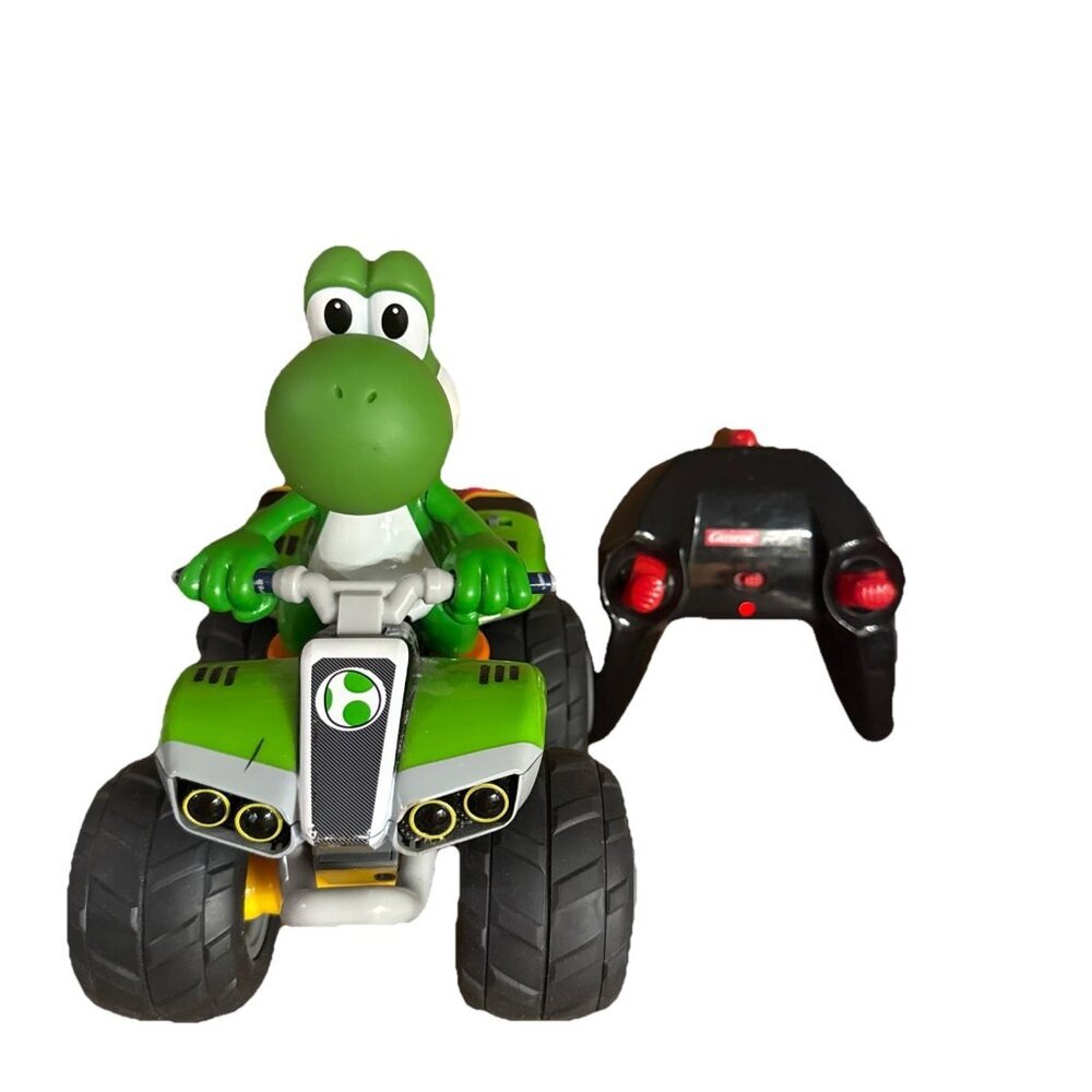 Carrera RC Nintendo Mario Kart Yoshi 1:20 Scale 2.4 GHz with remote& charger